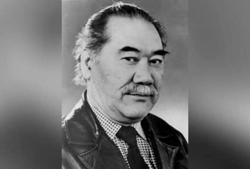 Дәрігер қызға жыныстық массаж жасайды Сексуалдық бейне аяғы жоғары